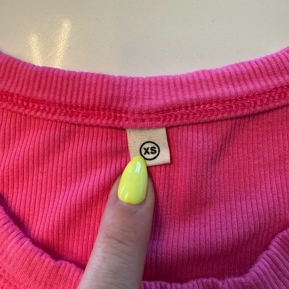 Pink Ribbed Tank Top - Picture 2 of 3